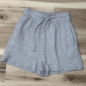 Kimberly C Grey Waffle Knit High Rise Lounge Shorts Women’s Medium